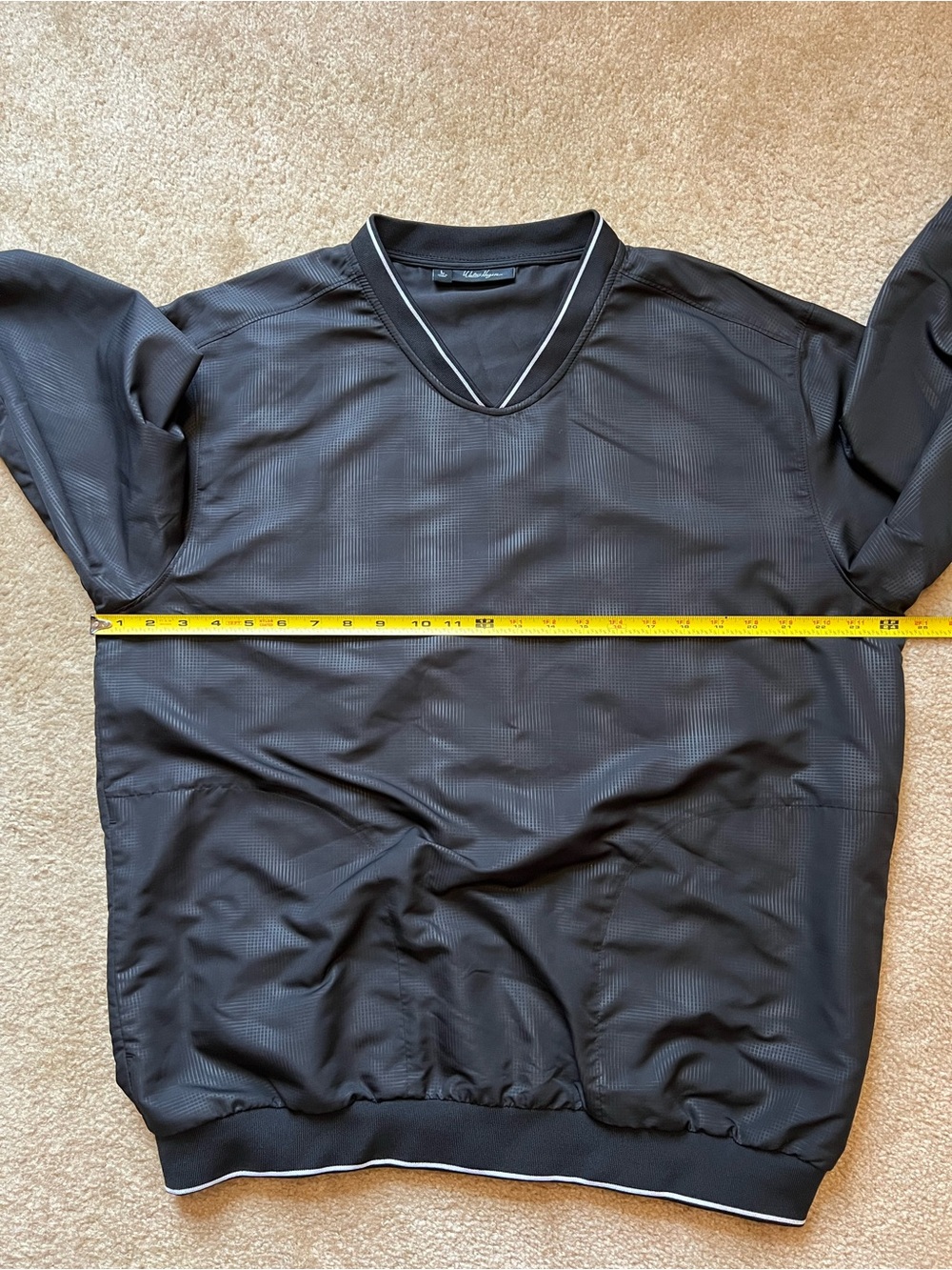 Walter Hagen Men’s Size L Black V-Neck Long Sleeve Golf Windshirt Pullover - Picture 2 of 7